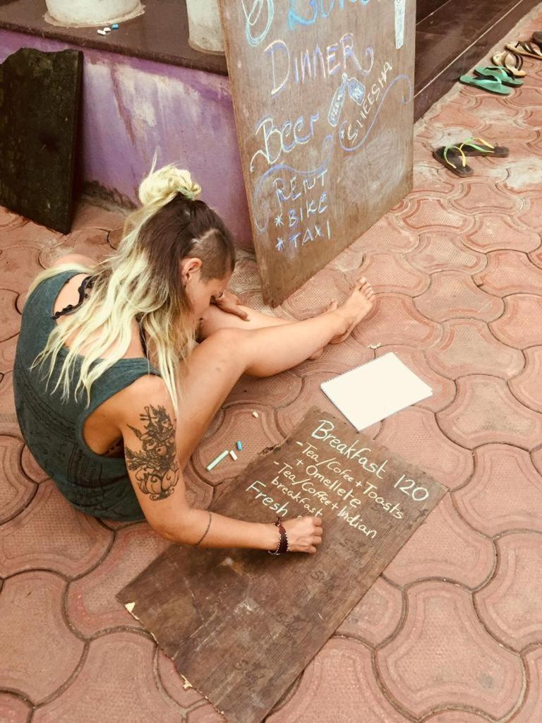 The Peace Hostel - Arambol, Goa Exteriér fotografie